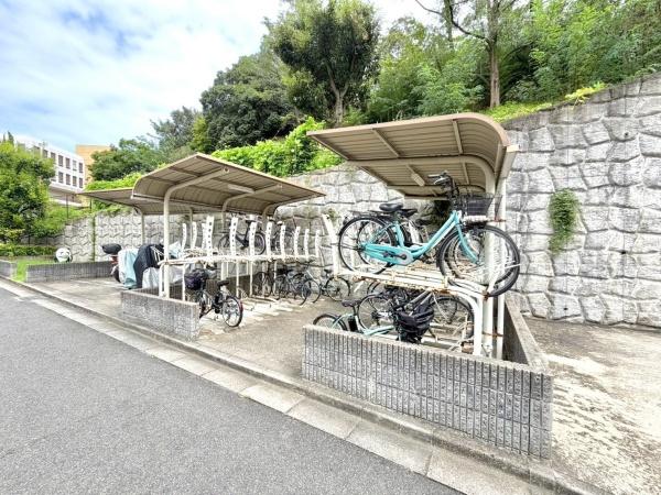 エステムコート吹田・片山公園フローラ