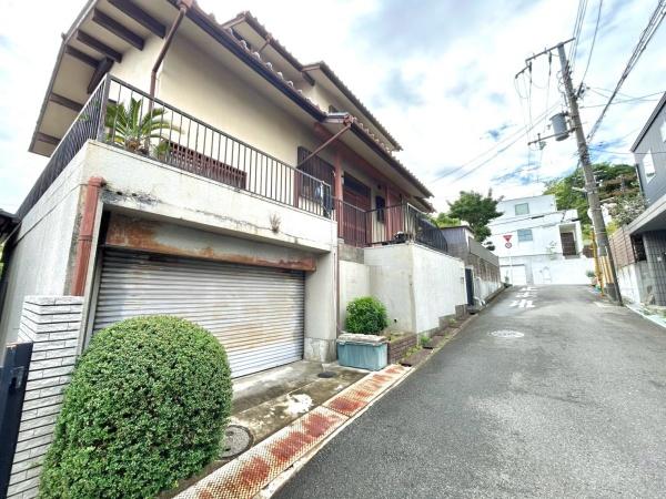 吹田市千里山月が丘の土地