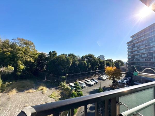 ローレルハイツ千里２号棟