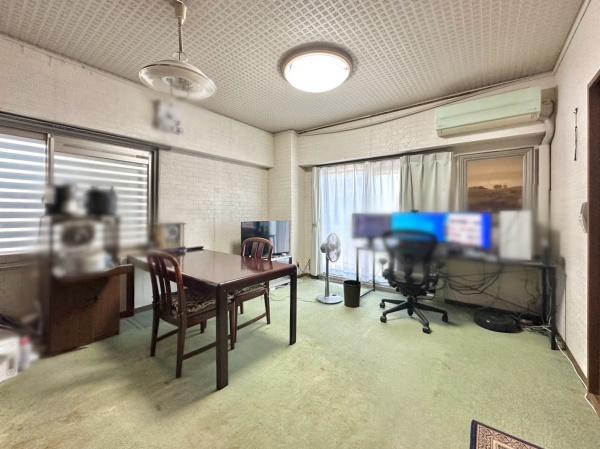 ローレルハイツ千里２号棟