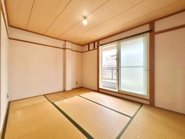 吹田市日の出町の中古一戸建て