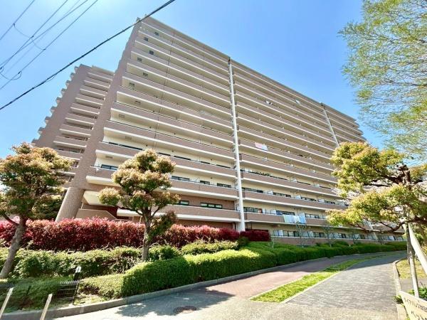 グランドシティダイアパレス吹田イーストウイング参番館