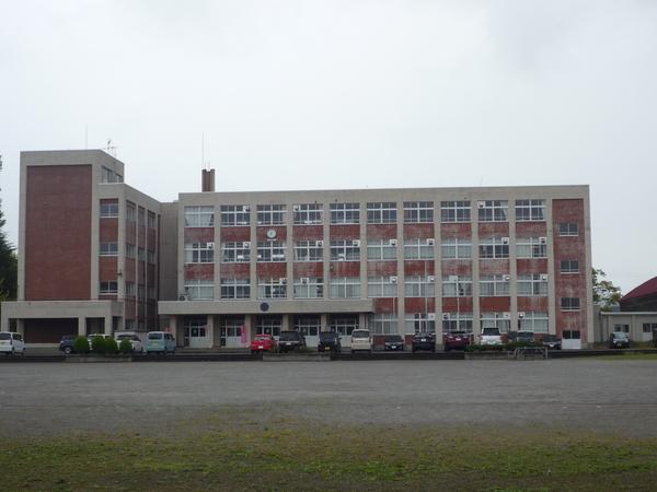 青森市大字油川字大浜の土地(青森市立油川中学校)