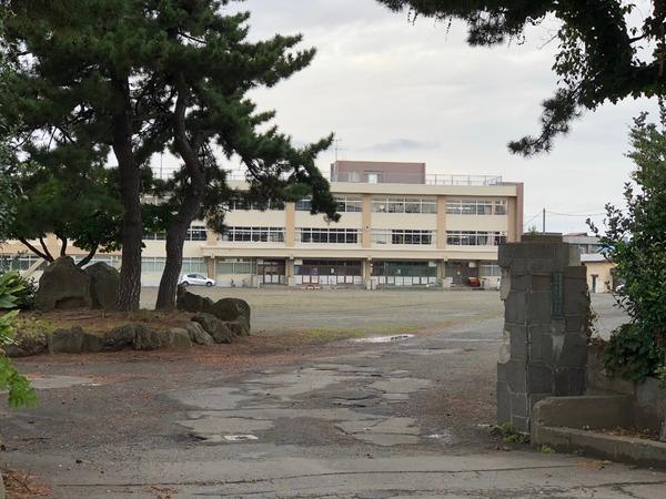 青森市北金沢2丁目の土地(青森市立古川中学校)