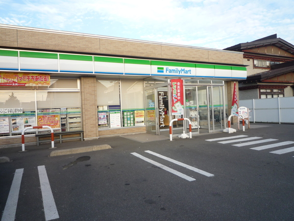 青森市大字羽白字沢田の土地(ファミリーマート青森油川店)