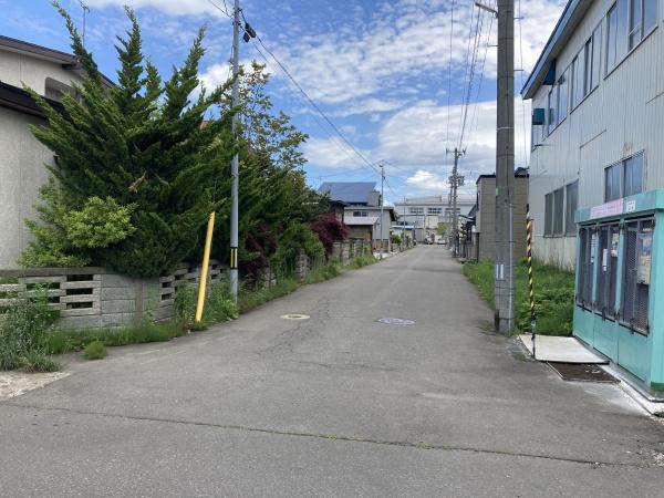 新城平岡　土地