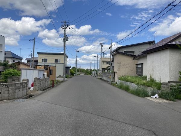新城平岡　土地
