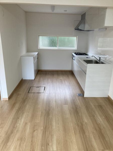 西滝２丁目　中古住宅
