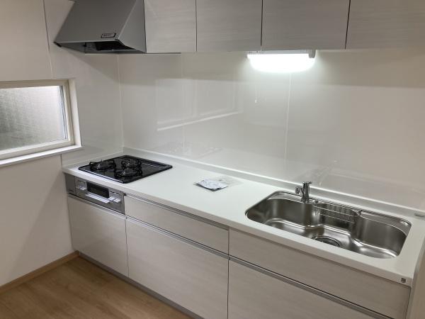 西滝２丁目　中古住宅