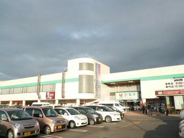 青森市小柳2丁目の土地(ユニバースラ・セラ東バイパスショッピングセンター)