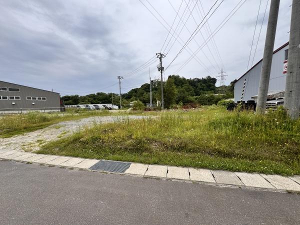 新城山田　土地