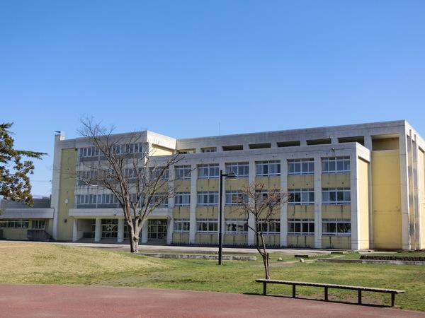 マック青森コート(青森市立佃小学校)