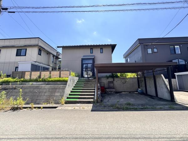 新城平岡　中古住宅