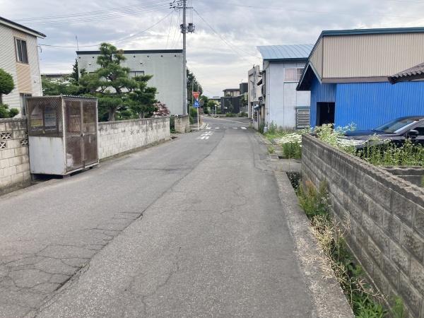 青森市浪岡大字本郷字松元の中古一戸建て