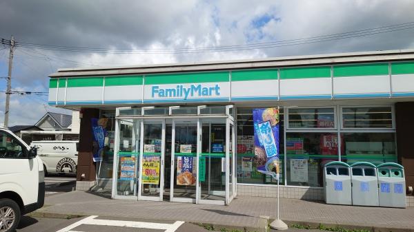 弘前市大字松原東５丁目の土地(ファミリーマート千年三丁目店)