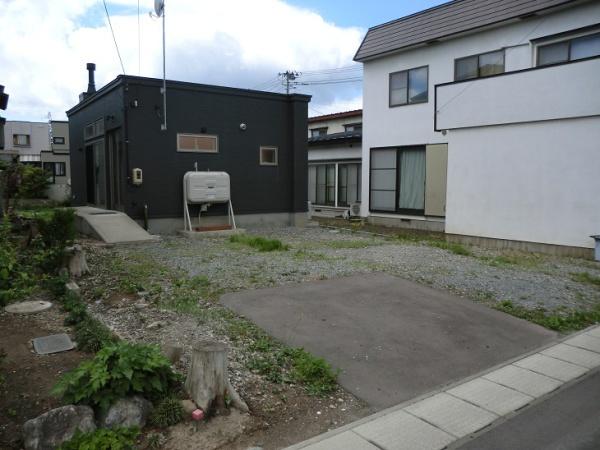弘前市大字撫牛子２丁目の中古一戸建て
