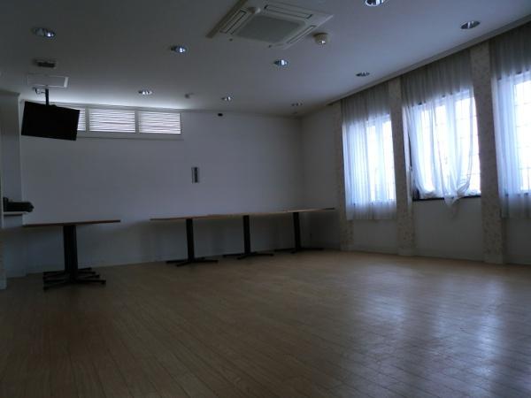 弘前市大字早稲田4丁目店舗