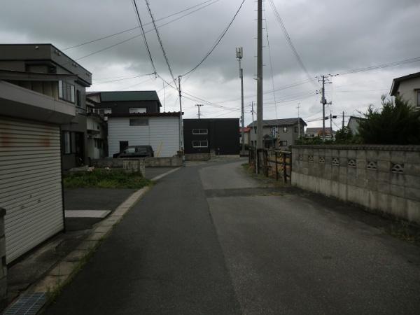 黒石市花園町の土地