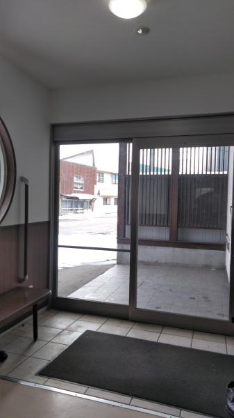 弘前市大字堅田2丁目　店舗・事務所