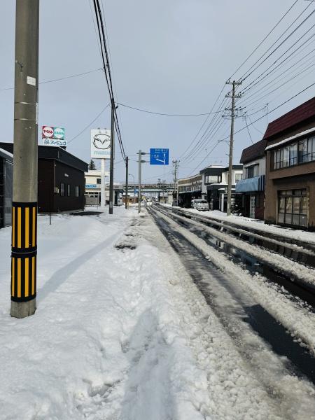 弘前市大字堅田2丁目　店舗・事務所