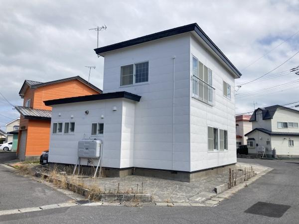 五所川原市大字稲実字米崎の中古一戸建て