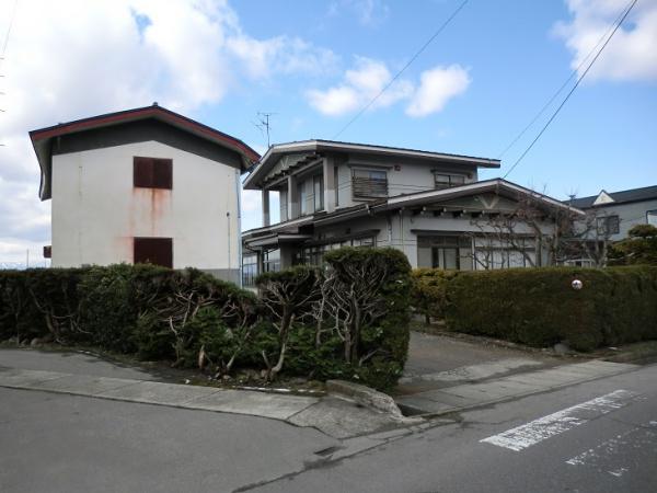 黒石市大字浅瀬石字清川の中古一戸建て