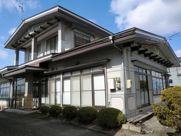 黒石市大字浅瀬石字清川中古住宅