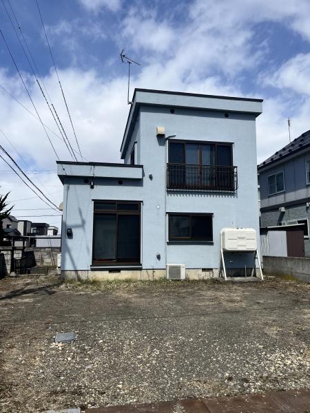 弘前市大字撫牛子3丁目中古住宅