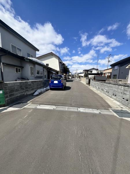 弘前市大字城西３丁目の土地