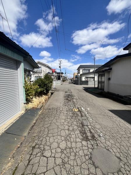 弘前市大字城西３丁目の土地