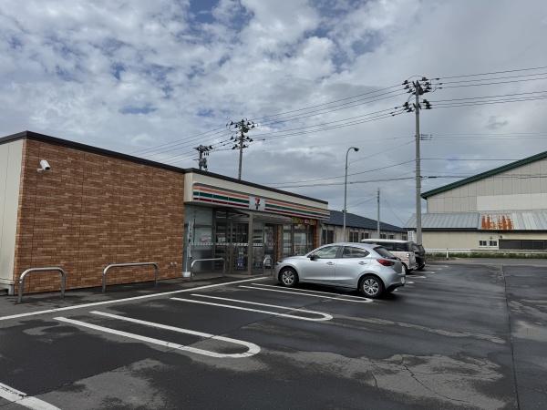 黒石市北美町１丁目の土地(セブンイレブン黒石野際店)