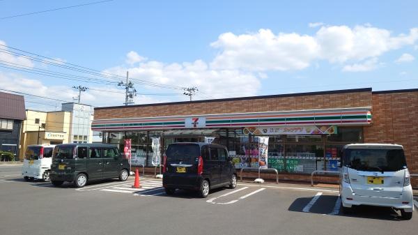 弘前市大字外崎５丁目の土地(セブンイレブン弘前外崎店)