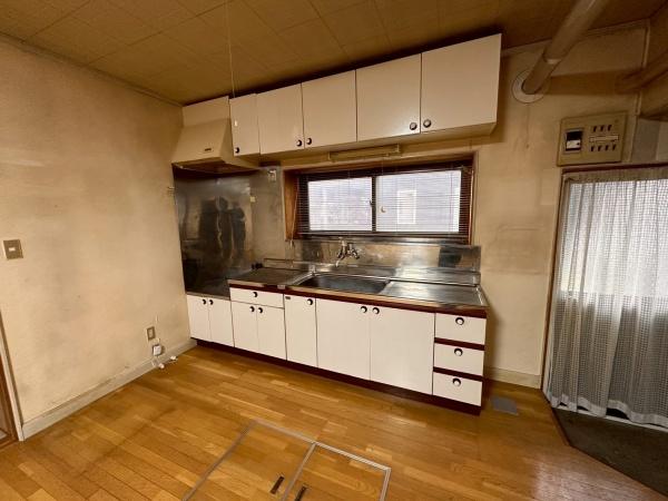 弘前市大字栄町4丁目中古住宅