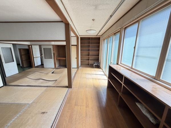 弘前市大字旭ケ丘２丁目の中古一戸建て