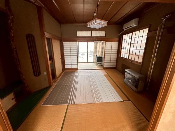 黒石市大町２丁目の中古一戸建て