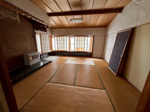 黒石市大町２丁目の中古一戸建て