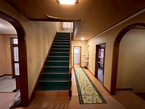 黒石市大町２丁目の中古一戸建て