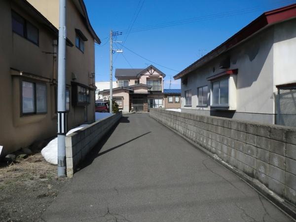 弘前市大字藤代３丁目の土地