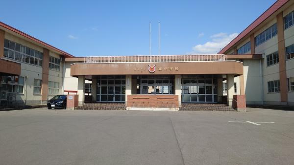 弘前市大字高崎１丁目の土地(弘前市立東小学校)