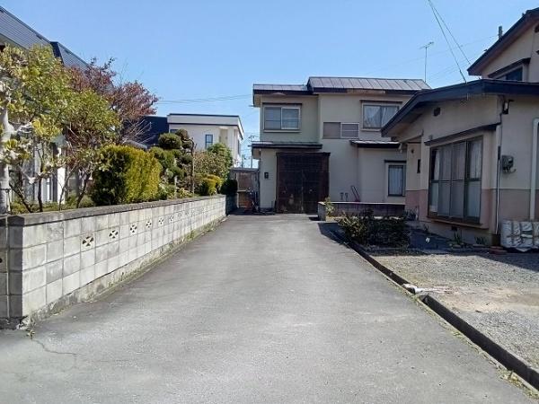 弘前市大字藤代２丁目の中古一戸建て