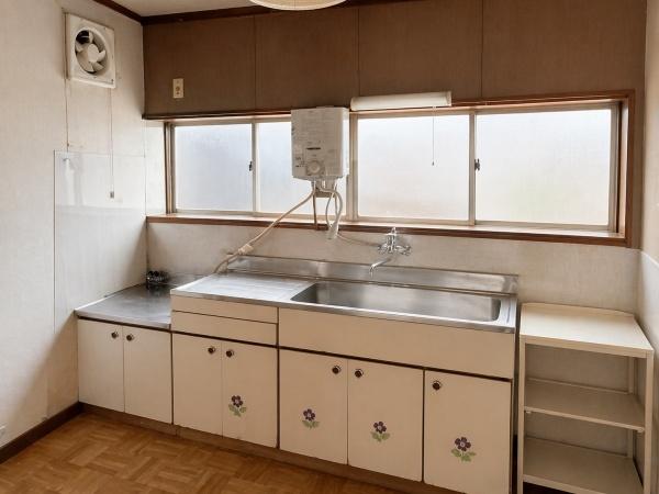 弘前市大字藤代2丁目中古住宅