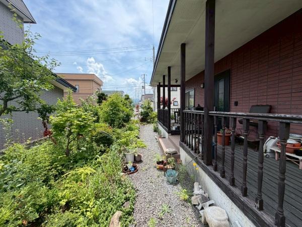 弘前市大字桜ケ丘３丁目の中古一戸建て