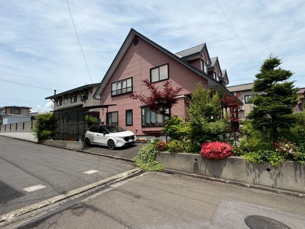 弘前市桜ヶ丘3丁目中古住宅