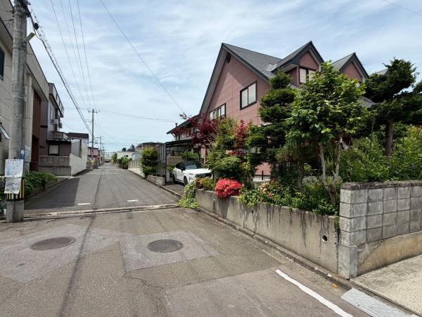 弘前市大字桜ケ丘３丁目の中古一戸建て