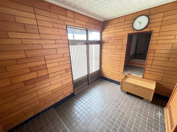 五所川原市松島町８丁目の中古一戸建て