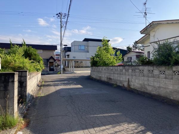 弘前市大字桜ケ丘２丁目の土地