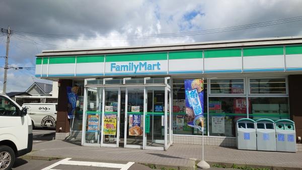 弘前市大字松原東３丁目の土地(ファミリーマート弘前千年三丁目店)