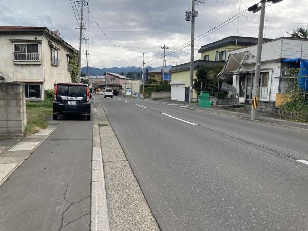 弘前市大字松原東3丁目土地