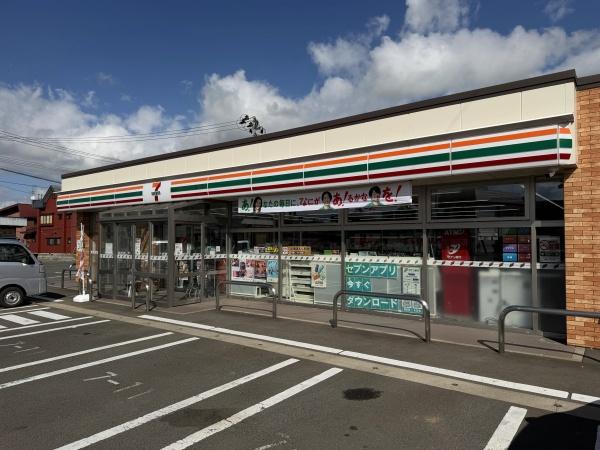 弘前市大字撫牛子１丁目の中古一戸建て(セブンイレブン弘前撫牛子店)