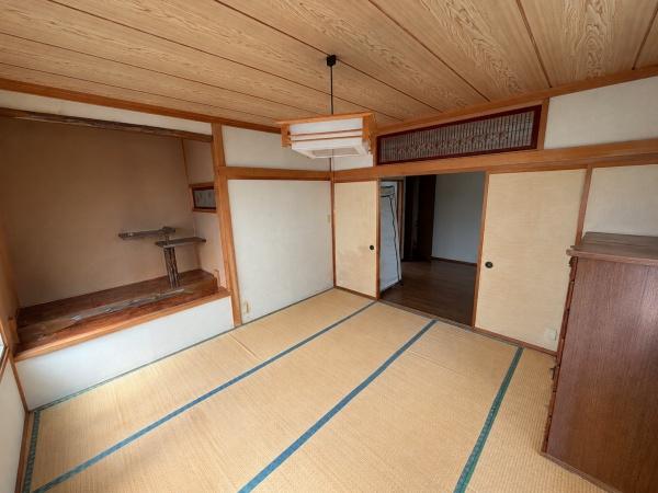 南津軽郡藤崎町大字常盤字富田の中古一戸建て